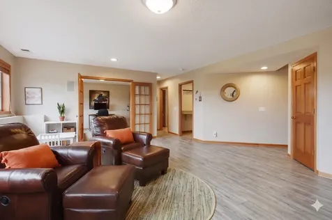 1575 Windsor Drive S Shakopee MN 55379