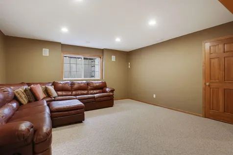 1575 Windsor Drive S Shakopee MN 55379