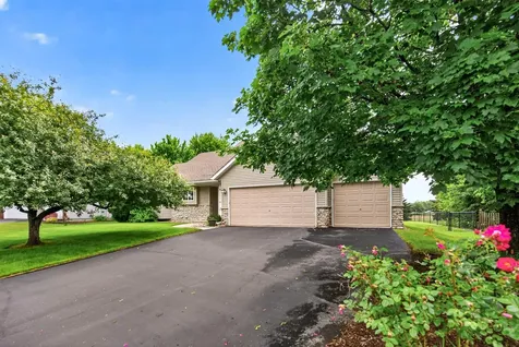 1575 Windsor Drive S Shakopee MN 55379