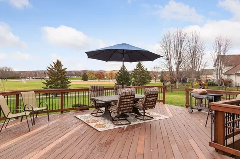 1575 Windsor Drive S Shakopee MN 55379