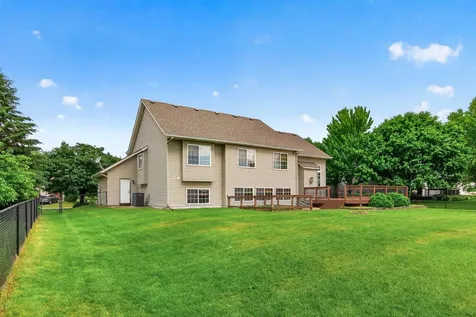 1575 Windsor Drive S Shakopee MN 55379