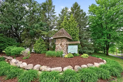 1575 Windsor Drive S Shakopee MN 55379