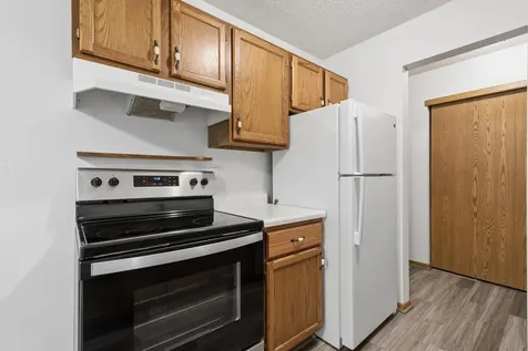 7759 142nd Street W Apple Valley MN 55124