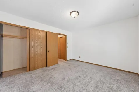 7759 142nd Street W Apple Valley MN 55124