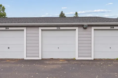 7759 142nd Street W Apple Valley MN 55124