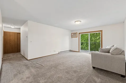 7759 142nd Street W Apple Valley MN 55124