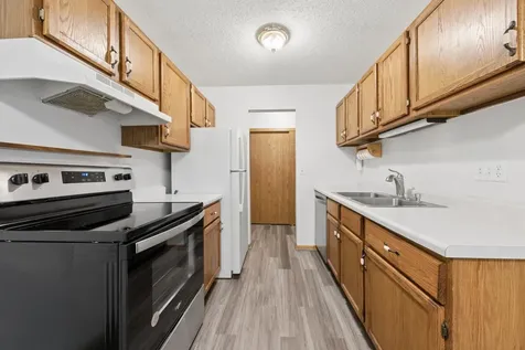 7759 142nd Street W Apple Valley MN 55124
