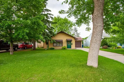 912 W Linden Street Fergus Falls MN 56537