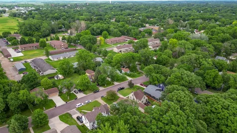 912 W Linden Street Fergus Falls MN 56537