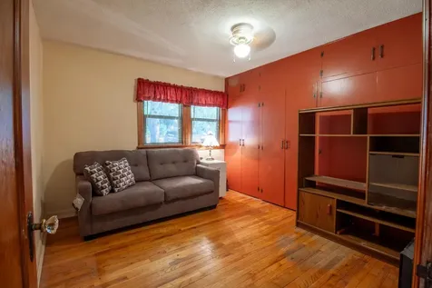 912 W Linden Street Fergus Falls MN 56537
