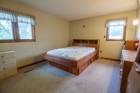 912 W Linden Street Fergus Falls MN 56537