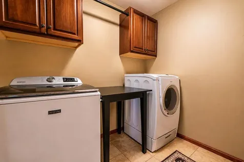 1324 Augusta Drive Mankato MN 56001