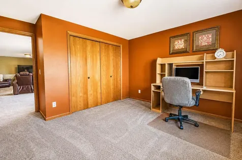 1324 Augusta Drive Mankato MN 56001