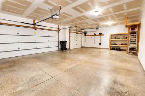 1324 Augusta Drive Mankato MN 56001