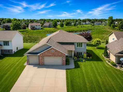 1324 Augusta Drive Mankato MN 56001