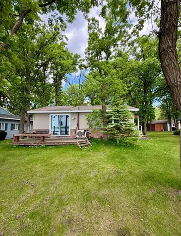 36678 Oak Point Drive New York Mills MN 56567
