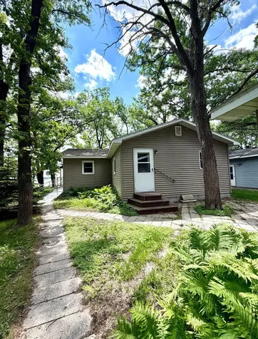 36678 Oak Point Drive New York Mills MN 56567