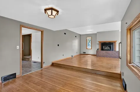 1103 S Darling Drive NW Alexandria MN 56308