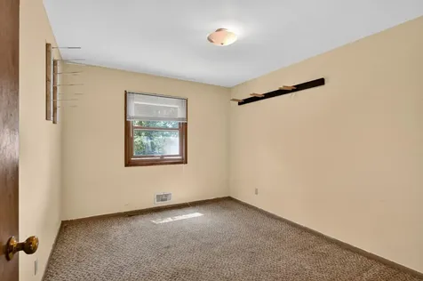 1103 S Darling Drive NW Alexandria MN 56308