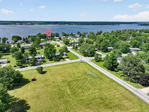 1103 S Darling Drive NW Alexandria MN 56308