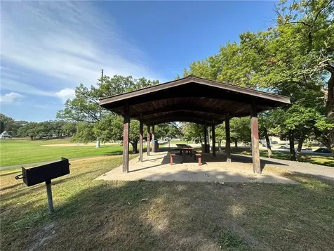 2341 14th Terrace NW New Brighton MN 55112