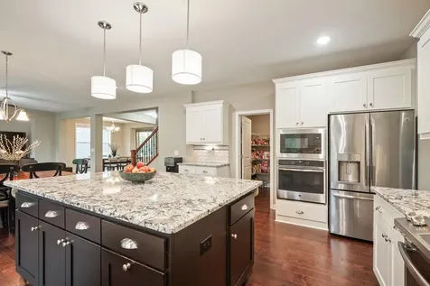 2820 White Pine Way Stillwater MN 55082