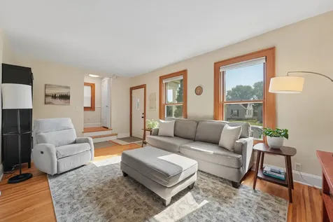 5744 26th Avenue S Minneapolis MN 55417