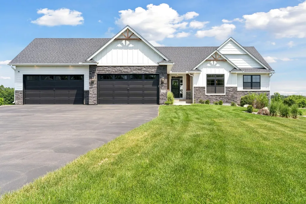 16885 Inca Street NW Andover MN 55304