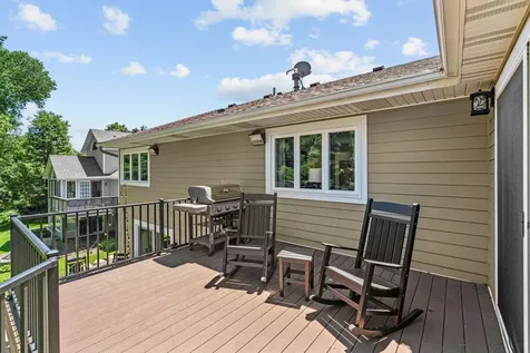 3042 12th Street NW New Brighton MN 55112