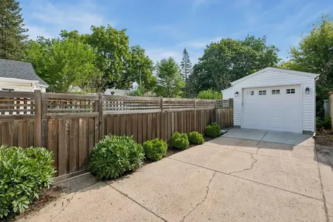 5735 Colfax Avenue S Minneapolis MN 55419
