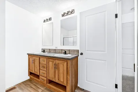 306 W Palm Street Duluth MN 55811