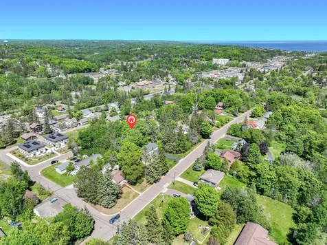 306 W Palm Street Duluth MN 55811