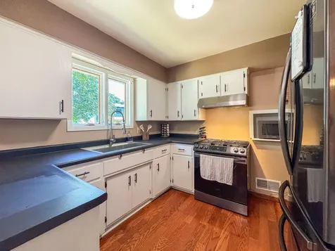 307 Hilltop Drive Goodhue MN 55027