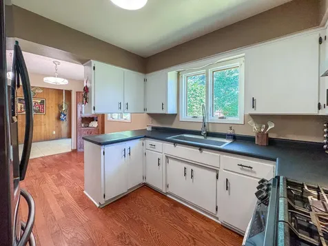 307 Hilltop Drive Goodhue MN 55027