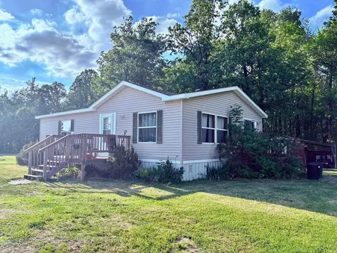 1036 Winter Drive NW Baudette MN 56623