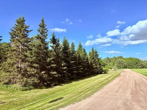 1036 Winter Drive NW Baudette MN 56623