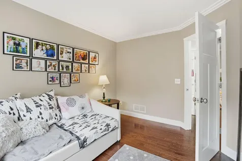 2100 Edinbrook Court Brooklyn Park MN 55443