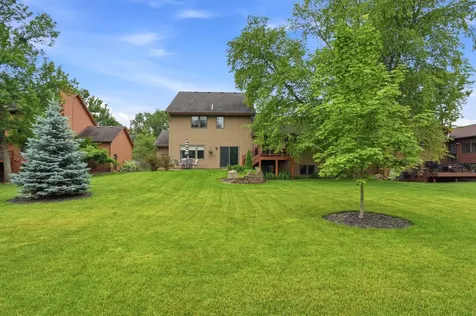 2100 Edinbrook Court Brooklyn Park MN 55443