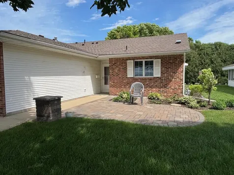 806 28th Avenue SW Willmar MN 56201