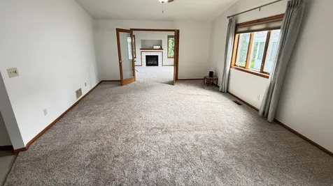 806 28th Avenue SW Willmar MN 56201