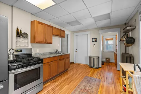 922 Armstrong Avenue Saint Paul MN 55102