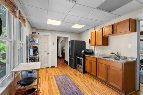 922 Armstrong Avenue Saint Paul MN 55102