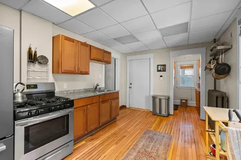 922 Armstrong Avenue Saint Paul MN 55102