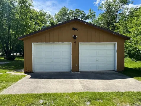 415 Roosevelt Street NE Warroad MN 56763