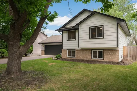 8900 Rosewood Lane N Maple Grove MN 55369