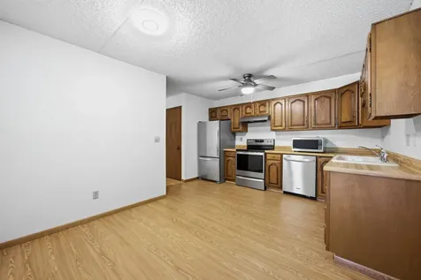 2320 20th Avenue S Fargo ND 58103