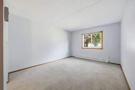 2320 20th Avenue S Fargo ND 58103