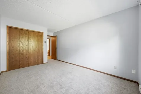 2320 20th Avenue S Fargo ND 58103