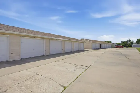 2320 20th Avenue S Fargo ND 58103