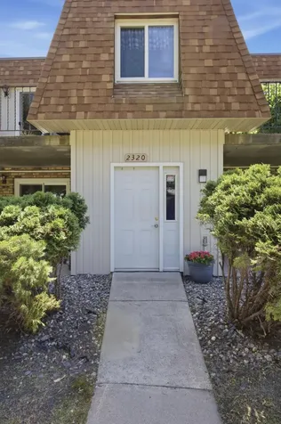2320 20th Avenue S Fargo ND 58103